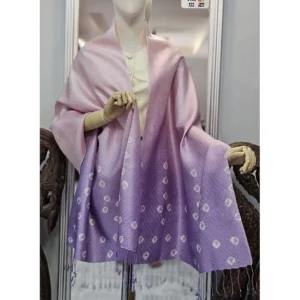 sg-11134201-7rdyh-lxcere2nhrd6d6 ผ้าคลุมไหล่ไหม ยกดอก มัดย้อม ไล่เฉดสี ขนาด 65x200ซม.