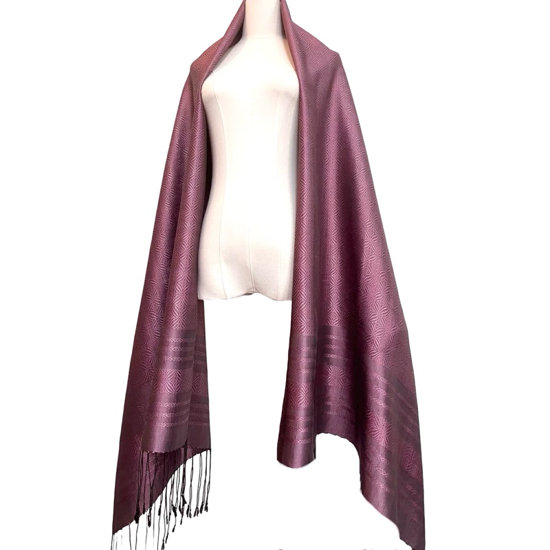 ผ้าคลุมไหล่ผ้าไหมยกดอกแท้ 💯%ย้อมด้วยสีธรรมชาติ